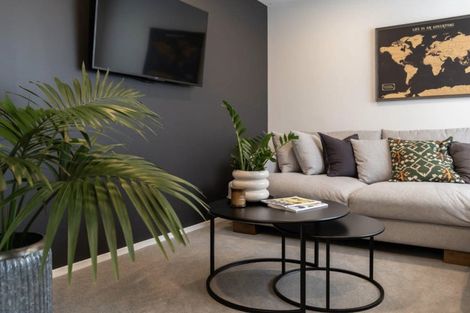 Photo of property in 2 Creekside Drive, Halswell, 8025