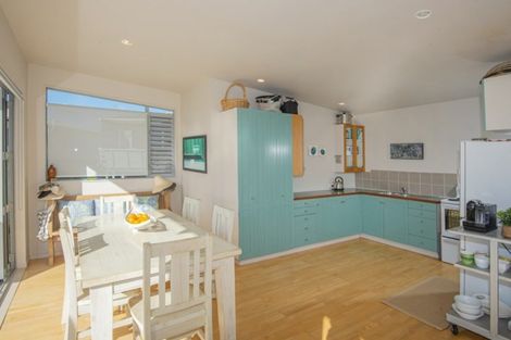 Photo of property in 6 Kaye Road, Pataua North, Parua Bay, 0175