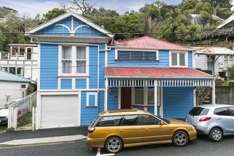 Photo of property in 41 Holloway Road, Aro Valley, Wellington, 6021
