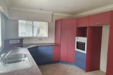 Photo of property in 100 Clevedon Road, Papakura, 2110