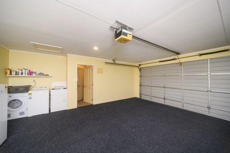 Photo of property in 46 Pahiatua Street, Hokowhitu, Palmerston North, 4410