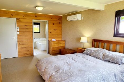 Photo of property in 5 Keitha Place, Kinloch, Taupo, 3377