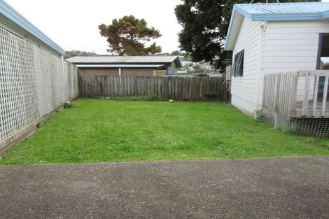 Photo of property in 3/100 Brightside Road, Stanmore Bay, Whangaparaoa, 0932