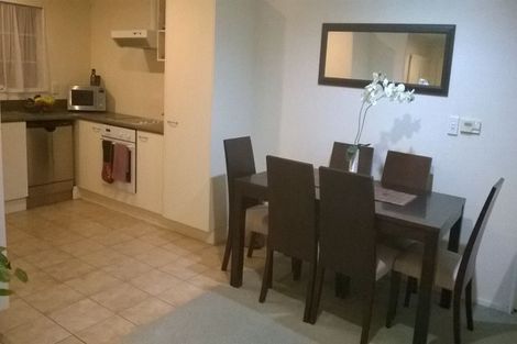 Photo of property in 23 Glenveagh Park Drive, Weymouth, Auckland, 2103