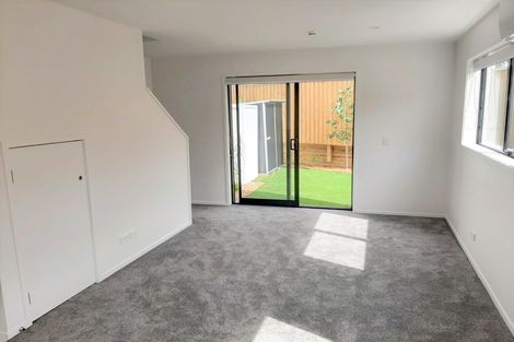 Photo of property in 9/59 Neil Avenue, Te Atatu Peninsula, Auckland, 0610