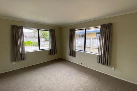 Photo of property in 7 Chancery Close, Hamilton East, Hamilton, 3216