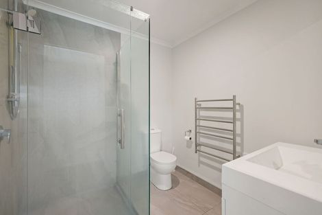 Photo of property in 1 Springside Court, Huntington, Hamilton, 3210