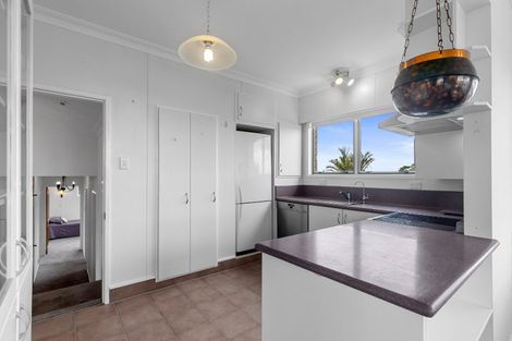 Photo of property in 351 Otumoetai Road, Otumoetai, Tauranga, 3110