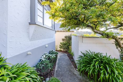 Photo of property in 15 Mataora Road, Kenmure, Dunedin, 9011