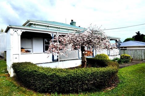 Photo of property in 44 Grey Street, Shannon, 4821