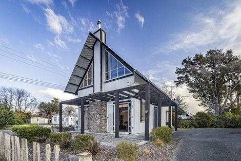 Photo of property in 16b Tay Street, Ohakune, 4625