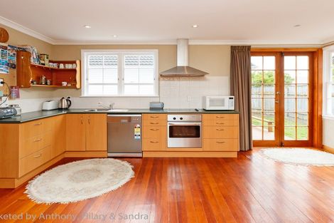 Photo of property in 100a Linton Street, West End, Palmerston North, 4410
