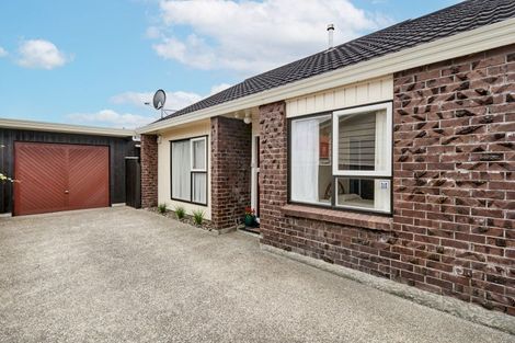 Photo of property in 73a Queens Grove, Hutt Central, Lower Hutt, 5010