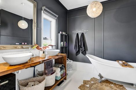 Photo of property in 11a Wills Road, Bell Block, New Plymouth, 4312