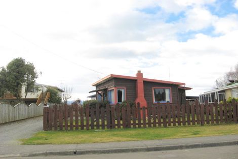 Photo of property in 72b Bligh Street, Te Anau, 9600