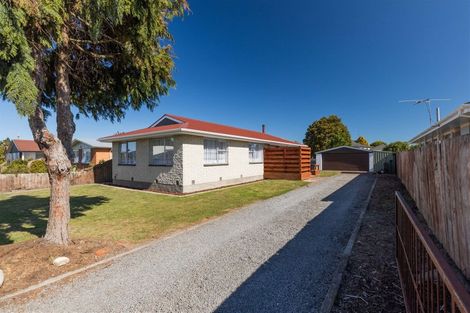 Photo of property in 9 Charnwood Crescent, Bishopdale, Christchurch, 8051