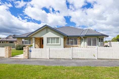 Photo of property in 2a Second Street, Lansdowne, Masterton, 5810