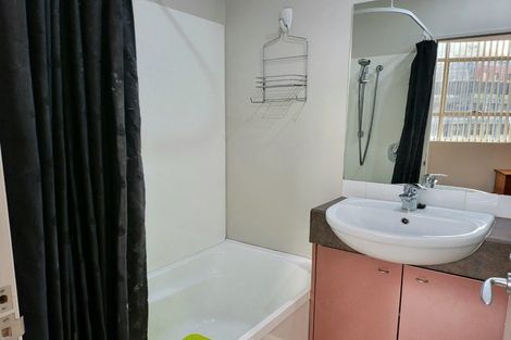 Photo of property in Hume House, 26/152 The Terrace, Wellington Central, Wellington, 6011