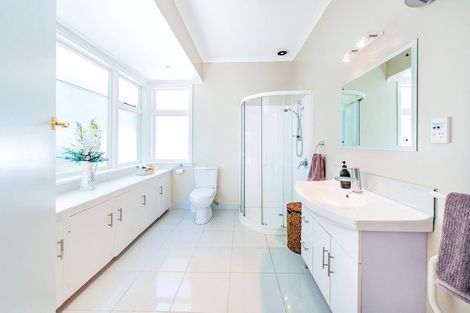 Photo of property in 129 High Street, Leeston, 7632