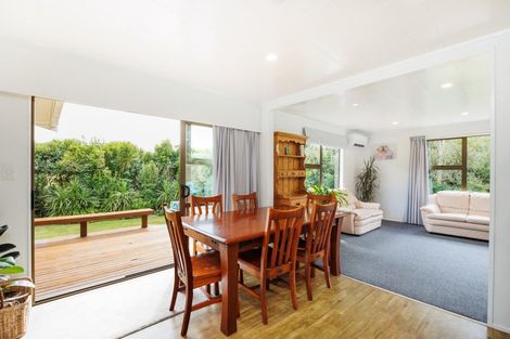 Photo of property in 23 Eyre Road, Linton, Palmerston North, 4472