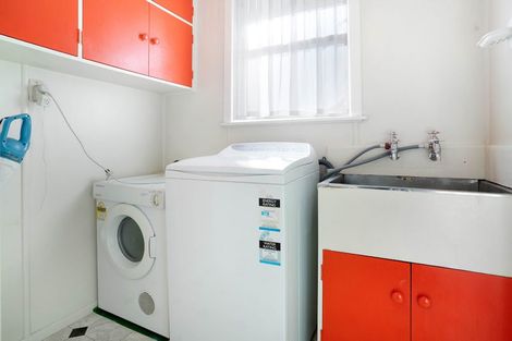 Photo of property in 27 Freyberg Street, Solway, Masterton, 5810