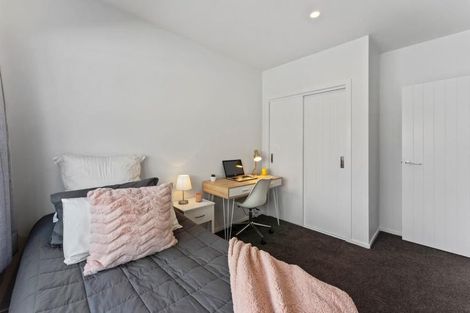 Photo of property in 6a Elm Street, Ebdentown, Upper Hutt, 5018