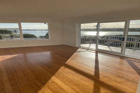 Photo of property in 1/17 Walter Street, Hauraki, Auckland, 0622