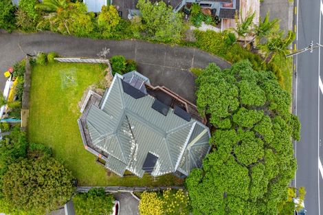 Photo of property in 1/62 Beach Road, Castor Bay, Auckland, 0620