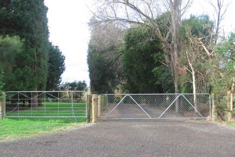 Photo of property in 365 Scotts Road, Linton, Palmerston North, 4472