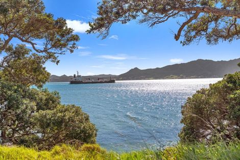 Photo of property in 243 One Tree Point Road, One Tree Point, 0118