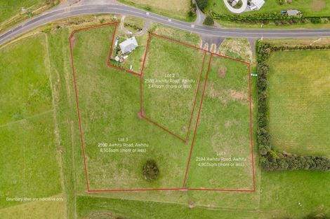 Photo of property in 2590 Awhitu Road, Awhitu, 2684