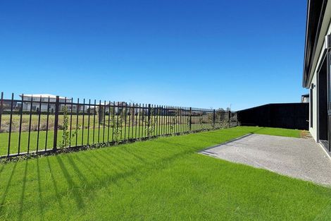 Photo of property in 19 Mckerrow Street, Marshland, Christchurch, 8083