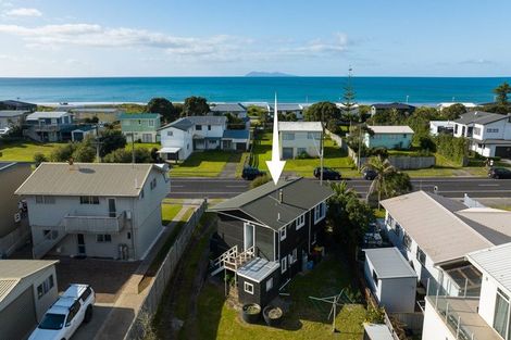Photo of property in 262 Seaforth Road, Waihi Beach, 3611