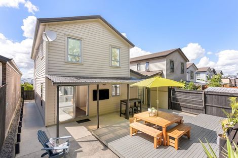 Photo of property in 14 Taiaapure Street, Weymouth, Auckland, 2103