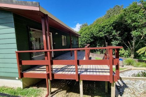 Photo of property in 31a Camellia Terrace, Maungaraki, Lower Hutt, 5010