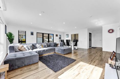 Photo of property in 4 Valonia Street, New Windsor, Auckland, 0600