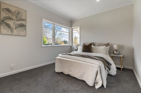 Photo of property in 22 Cliff Road, Papakura, 2110
