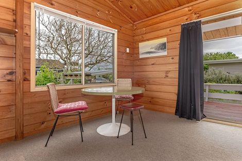 Photo of property in 15 Root Street, Gisborne, 4010