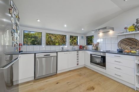 Photo of property in 65a Thurleigh Grove, Karori, Wellington, 6012