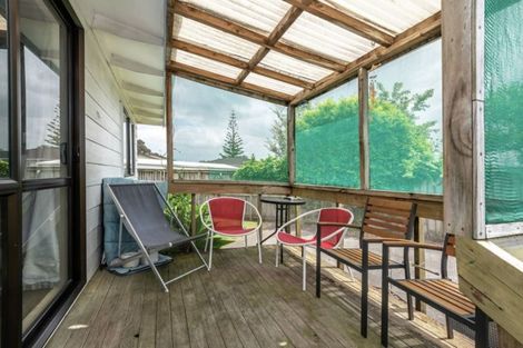 Photo of property in 12 Reelick Avenue, Pakuranga Heights, Auckland, 2010