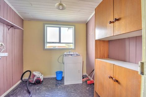 Photo of property in 63 Main Road, Clinton, 9534