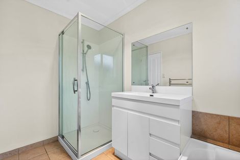Photo of property in 31 Magnolia Drive, Waiuku, 2123