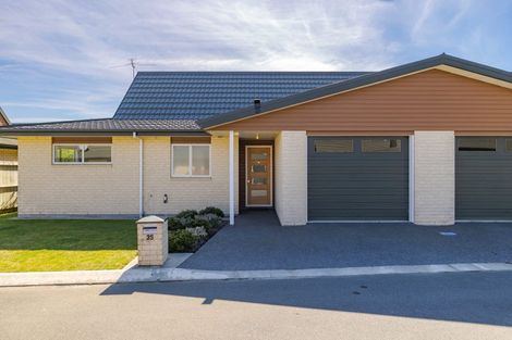 Photo of property in Rivertown Villas, 150 Williams Street, Kaiapoi, 7630