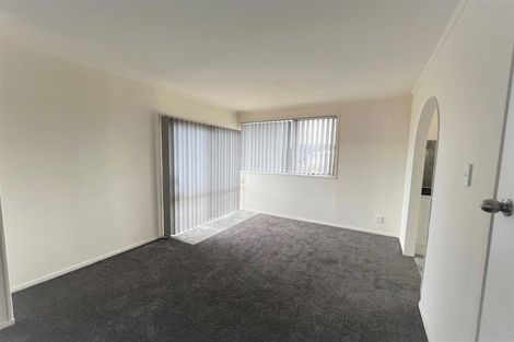 Photo of property in 4 Montego Place, Weymouth, Auckland, 2103