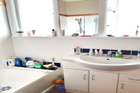 Photo of property in 74 Tyne Street, South Hill, Oamaru, 9400