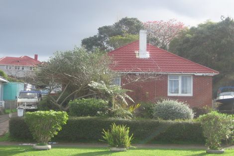 Photo of property in 15 Holmes Avenue, Otangarei, Whangarei, 0112