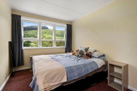 Photo of property in 8 Turkington Street, Tawa, Wellington, 5028