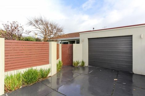 Photo of property in 28 Beach Street, Fitzroy, New Plymouth, 4312