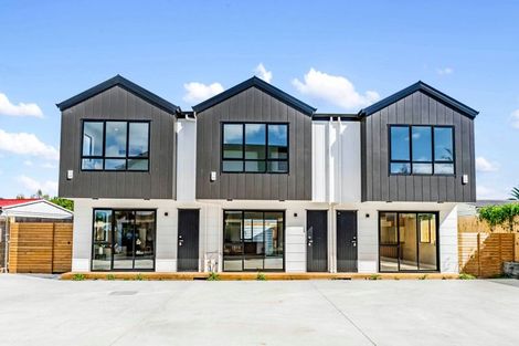 Photo of property in 3/42 Marvon Downs Avenue, Pakuranga Heights, Auckland, 2010