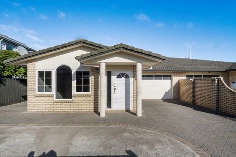 Photo of property in 1/56 Pitau Road, Mount Maunganui, 3116